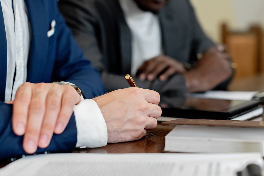 Termination of an employment contract during the probation period