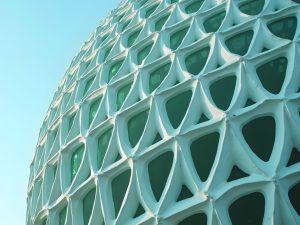 How to Choose a Law Firm in Dubai